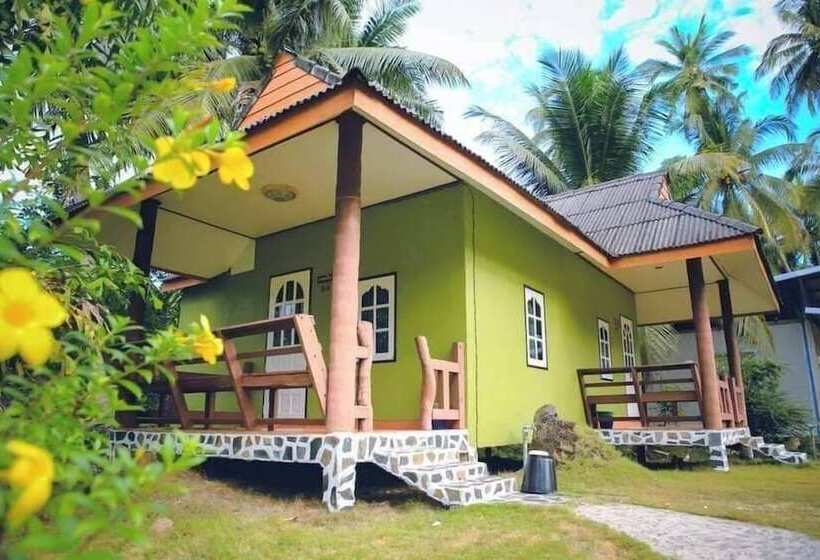 اتاق استاندارد, Koh Kood Far East Resort