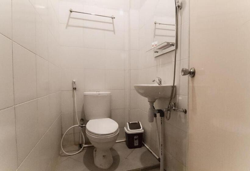 اتاق استاندارد, Edotel Amanah Hotel Syariah By Oyo Rooms