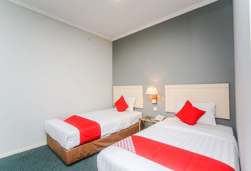 Quarto Deluxe, Jockey Lodge Hotel By Oyo Rooms