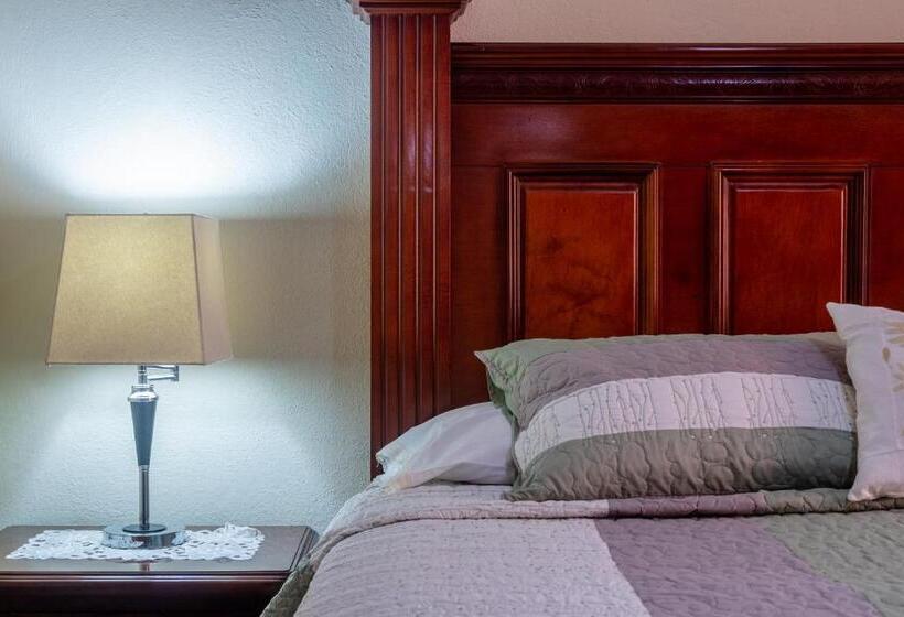 キングサイズベッドのスタンダードルーム, Casa Maricela B&b