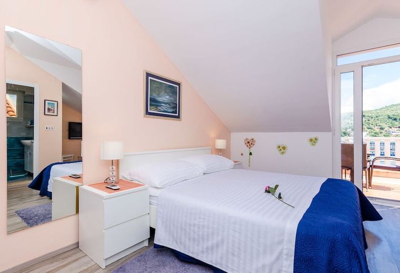 סטודיו סופריור עם נוף לים, Guest House Avdic