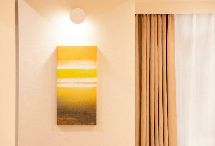 Quarto Superior, Karaksa Hotel Tokyo Station