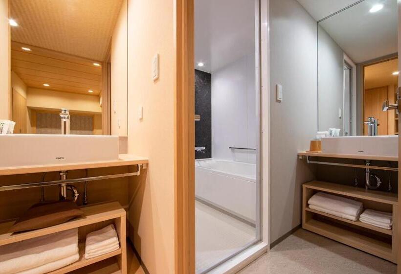 Quarto Familiar, Karaksa Hotel Tokyo Station