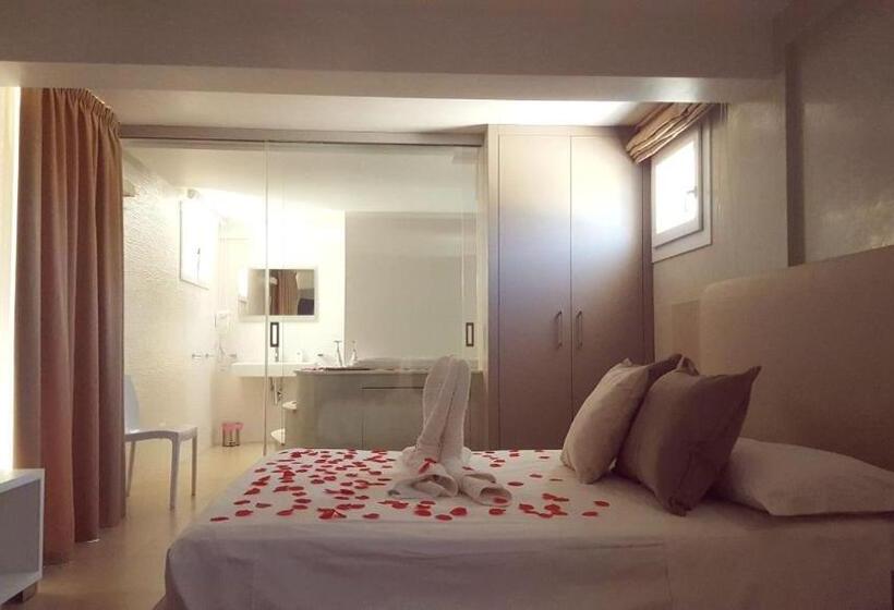 Студия Стандарт, Ungaretti Resort