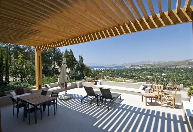 Люкс Повышенной Комфортности, Ramada Resort By Wyndham Bodrum