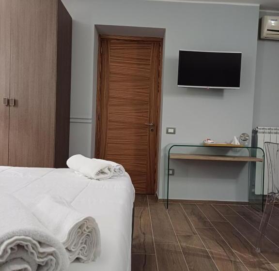 استودیو استاندارد با بالکن, Bed & Breakfast Idomeneo 63