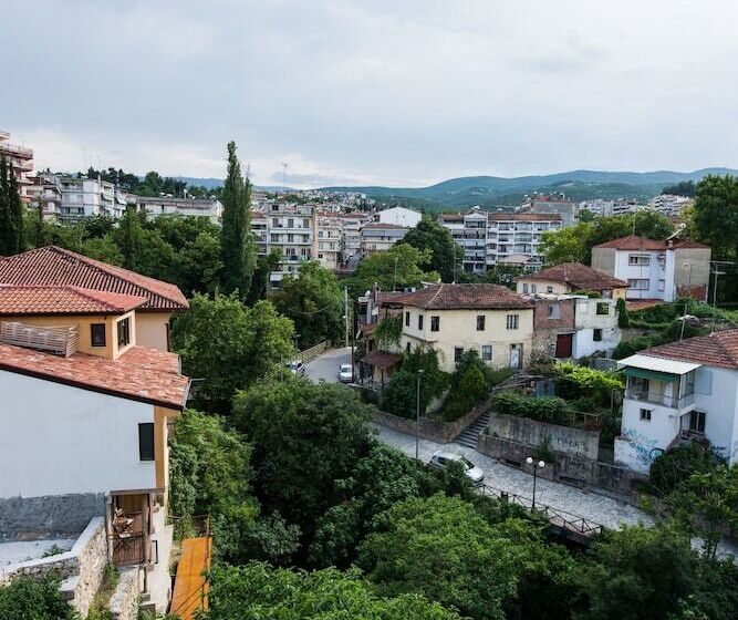 Полулюкс, Boutique Hotel Kokkino Spiti
