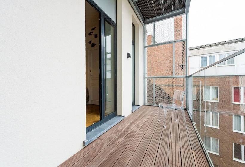 Comfort Appartement met 2 Slaapkamers, Smartflats Design  Grandplace