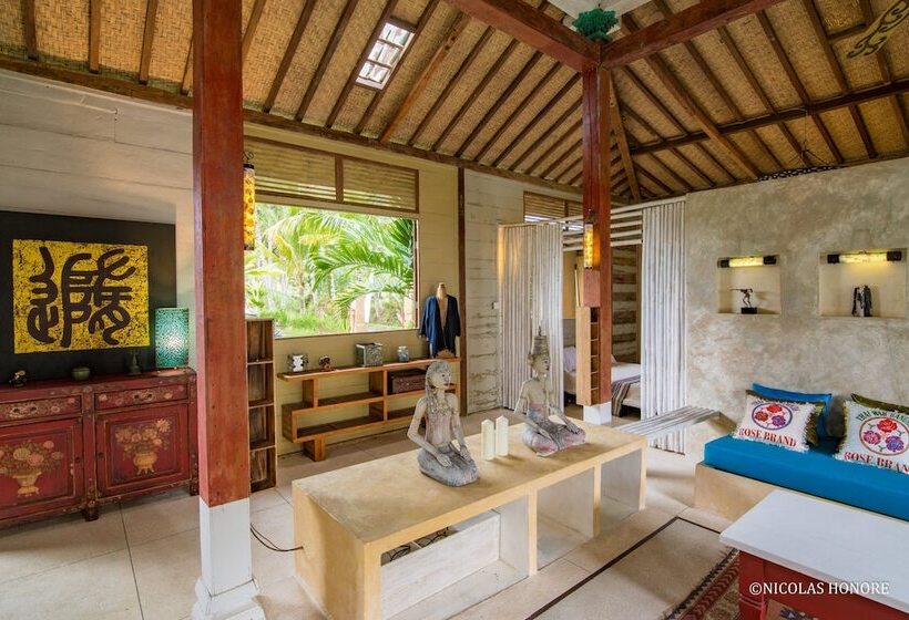 패밀리 방갈로, Hati Padi Cottages