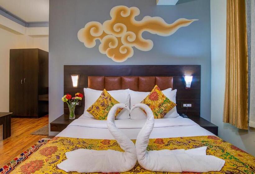 스탠다드 룸 킹사이즈 침대, Muscatel Grand Silkroute   300 Mts From Mg Marg