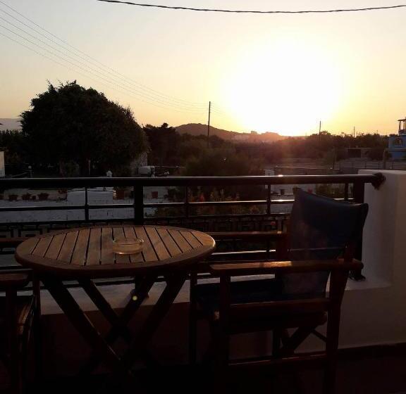 Estúdio Estandar com Sacada, Chrysopelia Studios And Apartments