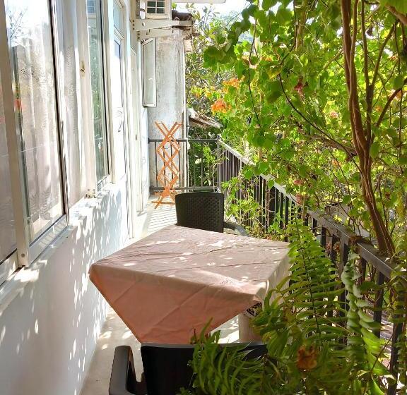 Quarto Estandar Cama King, Aluthgedara Guest House