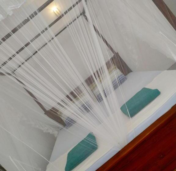 Quarto Triplo Deluxe, Aluthgedara Guest House