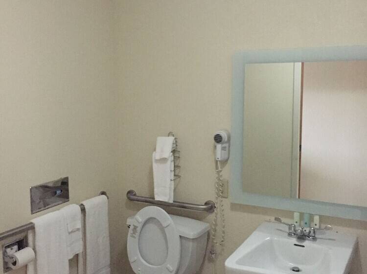 Quarto Estandar 2 Camas Casal, Quality Inn