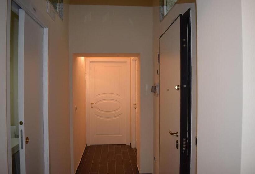 اتاق استاندارد چهار تخته, Domus Al Corso Con Servizio B&b