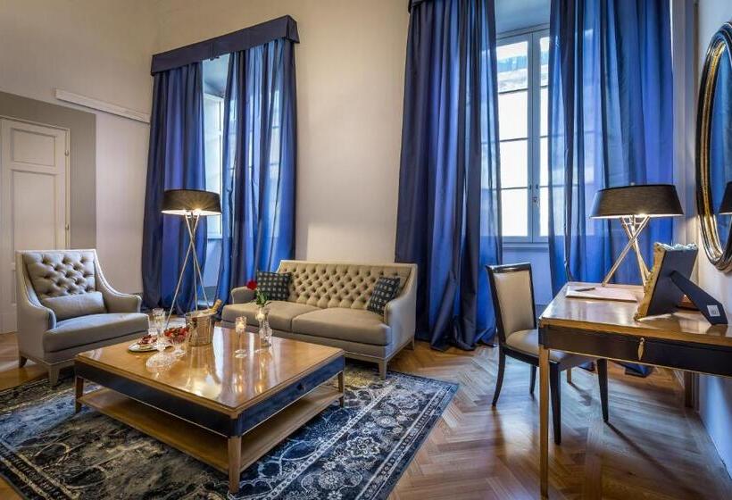 سوییت سوپریور, Palazzo Ridolfi   Residenza D Epoca