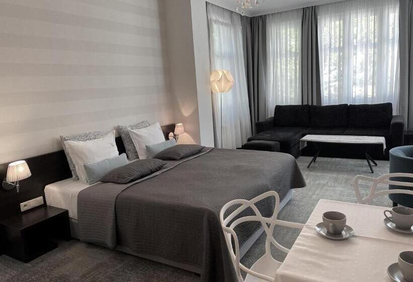 Семейный Номер, Villa Aronia