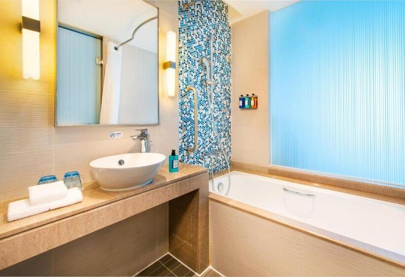 اتاق استاندارد با تخت دو نفره بزرگ, Holiday Inn Express Macau City Centre, An Ihg