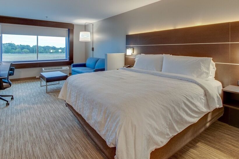 スイート, Holiday Inn Express & Suites   Union City, An Ihg