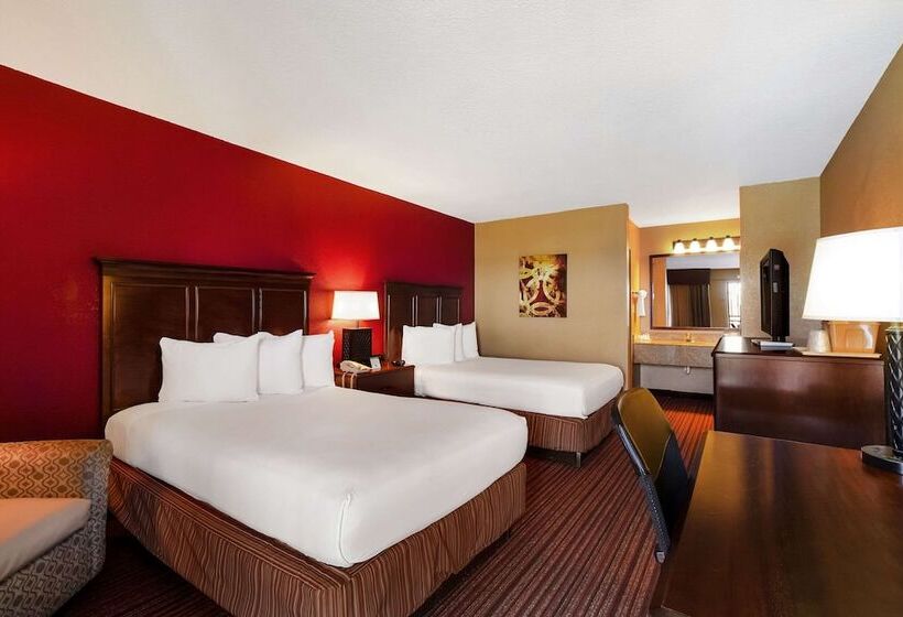 Номер Стандарт 2 Двуспальные Кровати, Quality Inn & Suites
