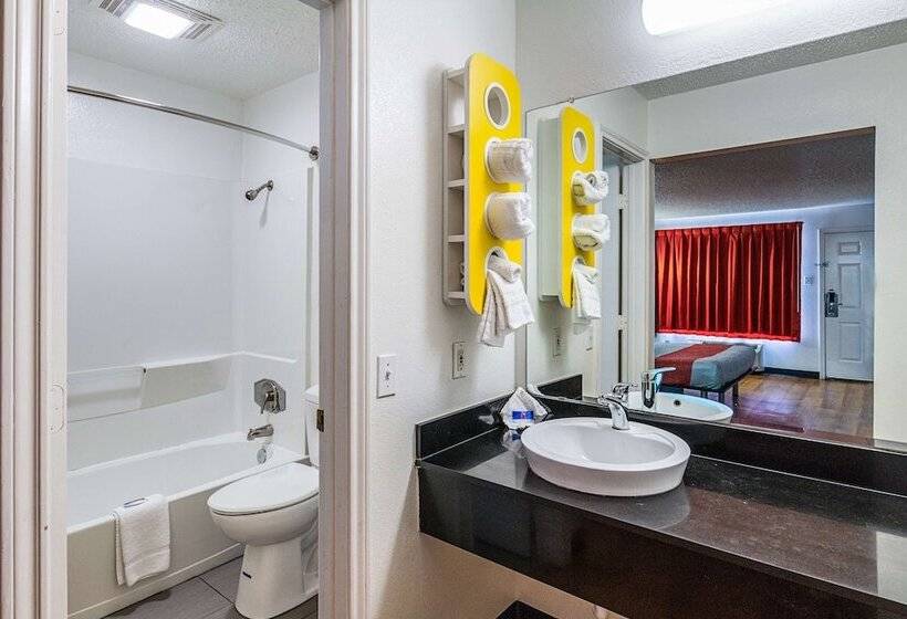 Номер Стандарт 2 Двуспальные Кровати, Motel 6 Waxahachie, Tx