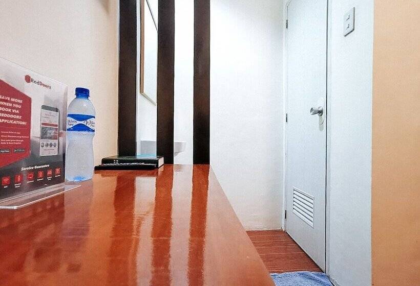 스탠다드 룸, Reddoorz Near Kcc Mall Gensan