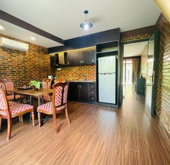 سوییت خانوادگی, Mandarin Homestay Hue