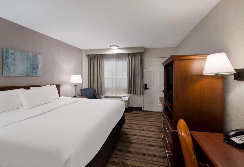 Стандартный Номер Кровать Кинг, SureStay Plus by Best Western Woodbury Inn