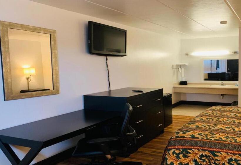 キングサイズベッドのスタンダードルーム, Economy Inn Of Holland