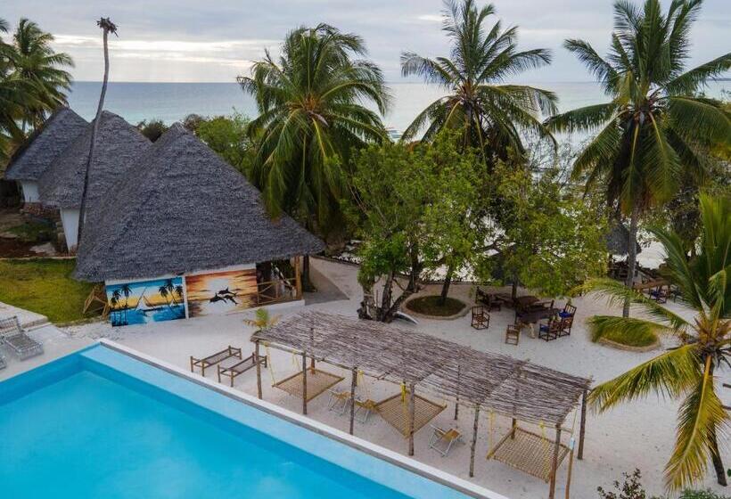 스탠다드 트리플 룸 가든 전망, Bella Vista Resort Zanzibar