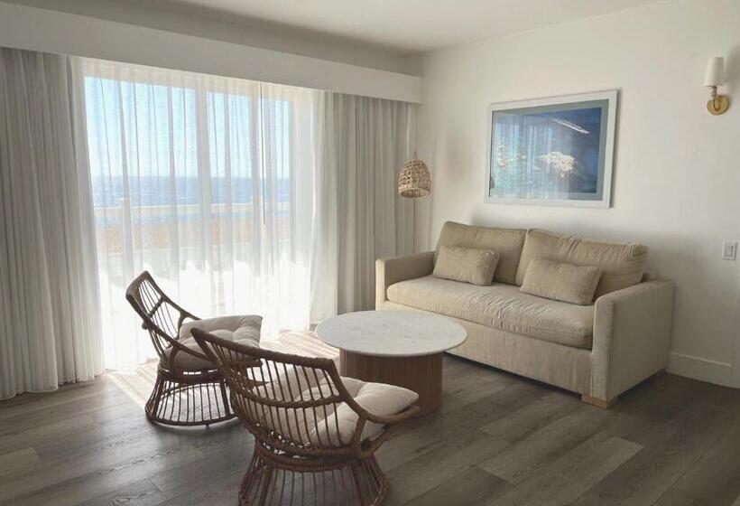 Люкс Вид на Море, Capri Laguna On The Beach  A Boutique
