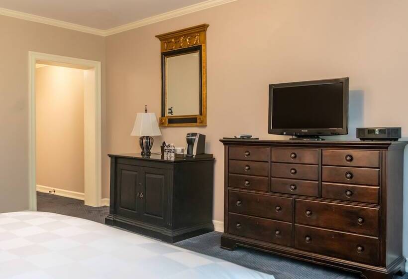 デラックスルーム, Castle Hotel & Spa   Luxury Hotel Near Nyc