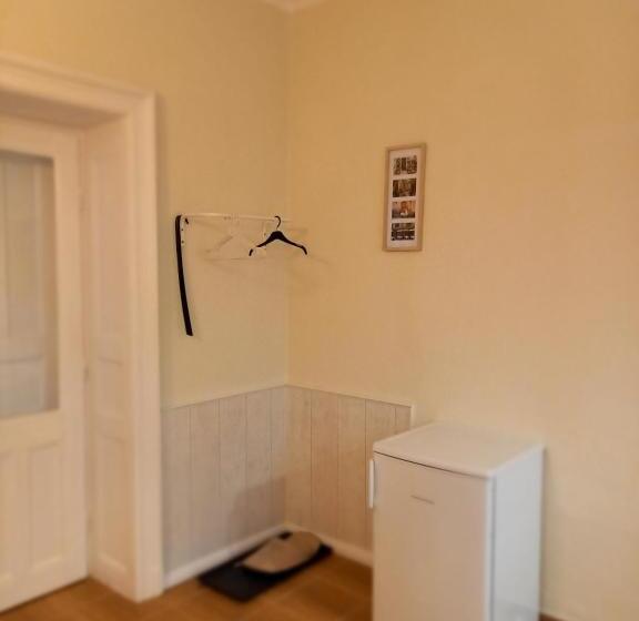 标准间, Idill Apartmanház B&b