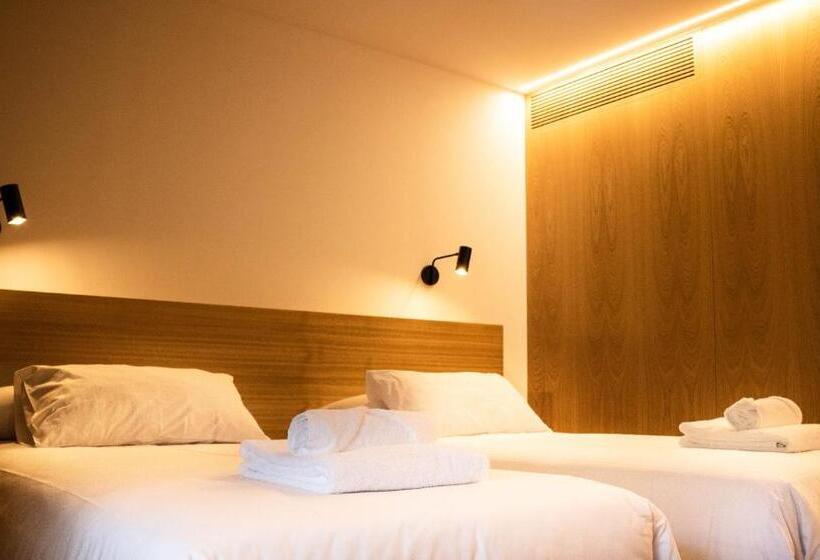 标准间, A Casa Da Botica