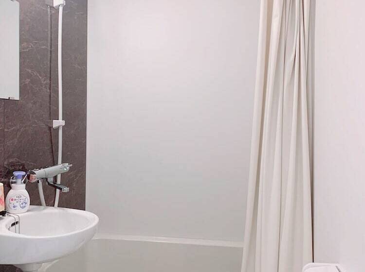 Номер Стандарт Трехместный, B&b Mikawa   Kanazawa Fish Harbour