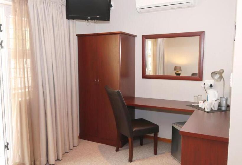 Номер Deluxe Одноместный, The Village Guesthouse