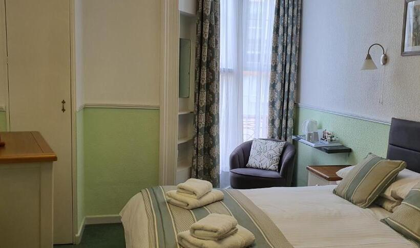 Номер Стандарт, Corbiere Guest House