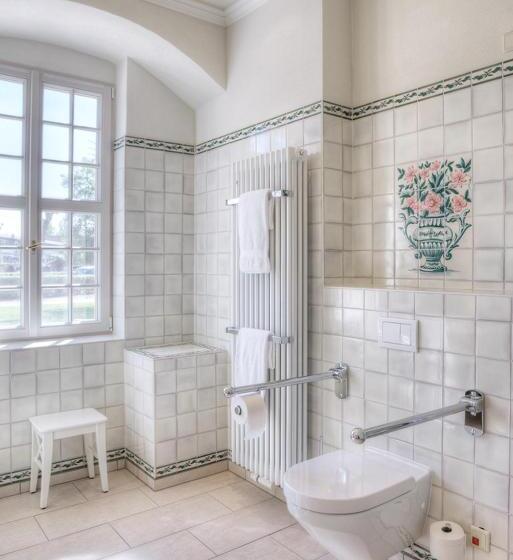 Апартаменты 1 Спальня Нижний Этаж, Urlaubsresidenz Marstall Und Kanzlei Im Schlossensemble
