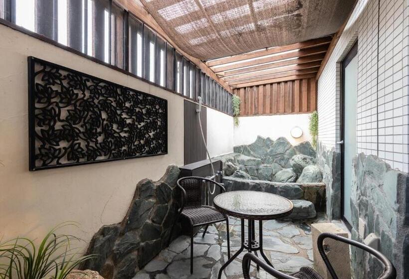 Стандартный Номер Кровать Кинг, ホテル ロコガーデン 三重菰野