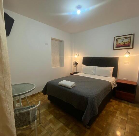 Quarto Estandar, El Capricho Paracas