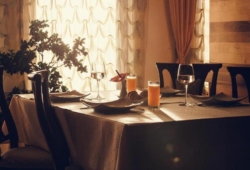 اتاق استاندارد, Denisa Boutique