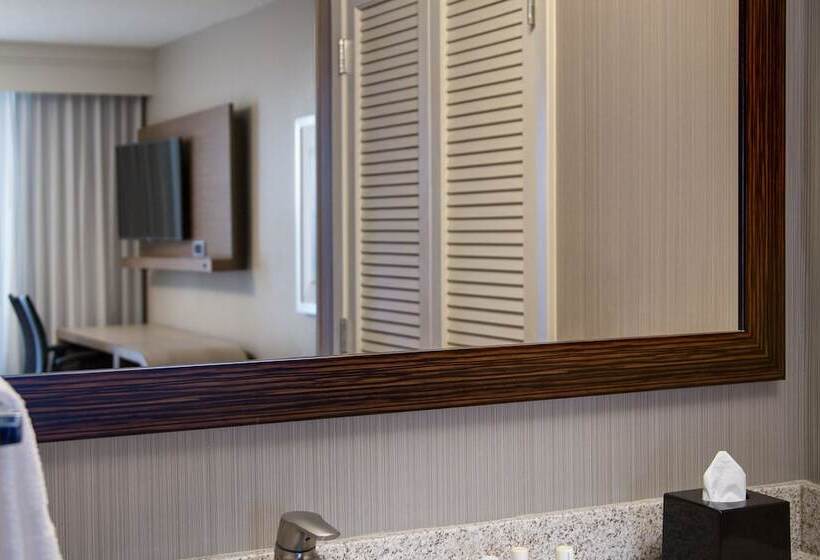 اتاق استاندارد با 2 تخت دوبل, Courtyard By Marriott New Orleans Warehouse Arts District