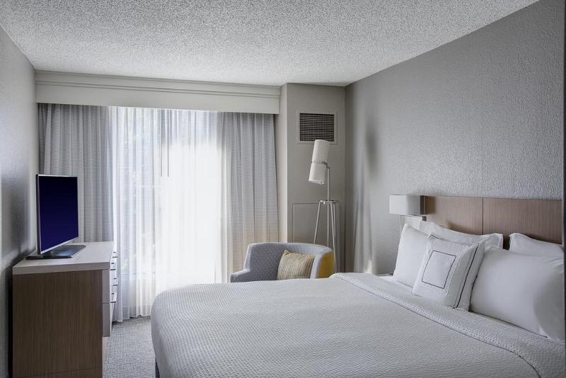 اتاق استاندارد, Courtyard By Marriott New Orleans Warehouse Arts District