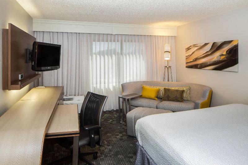 اتاق استاندارد با تخت بزرگ, Courtyard By Marriott San Antonio Airport/north Star Mall
