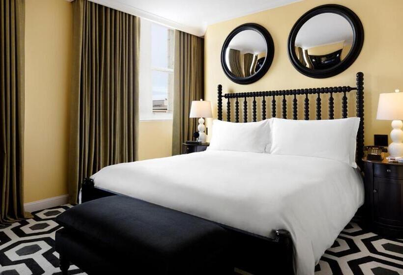 مجموعه ویستا شهر, Riggs Washington Dc