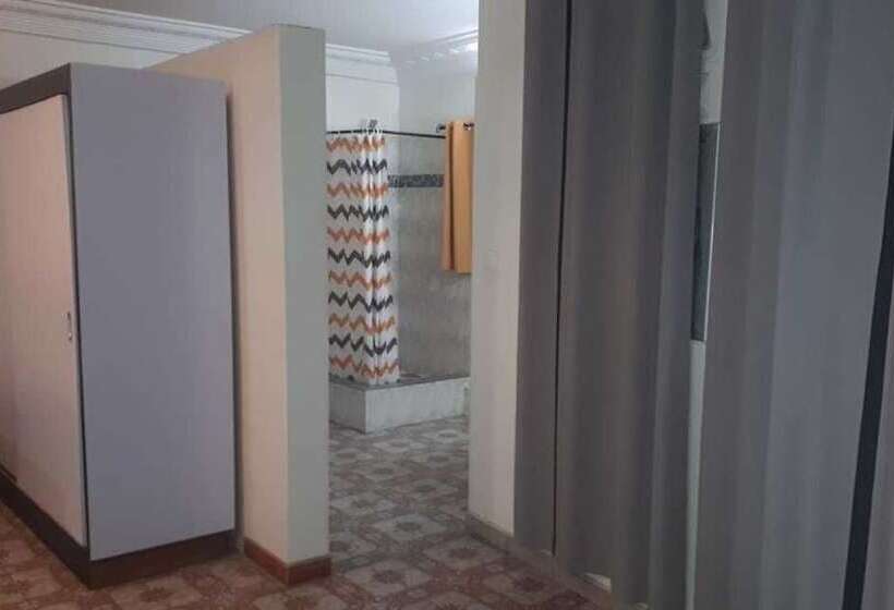 اتاق لوکس, Maison D Hôtes Opanoramic