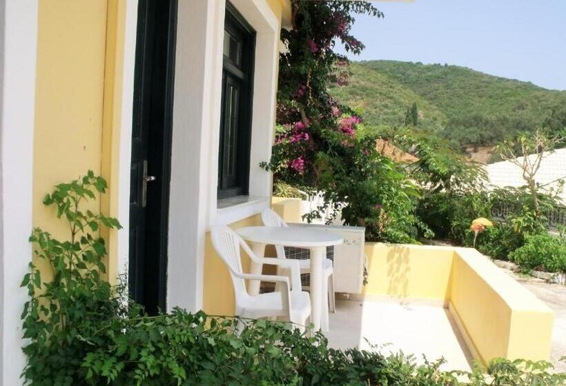 スタンダード４人部屋, Avra Sea View Paradise Pool Apartments