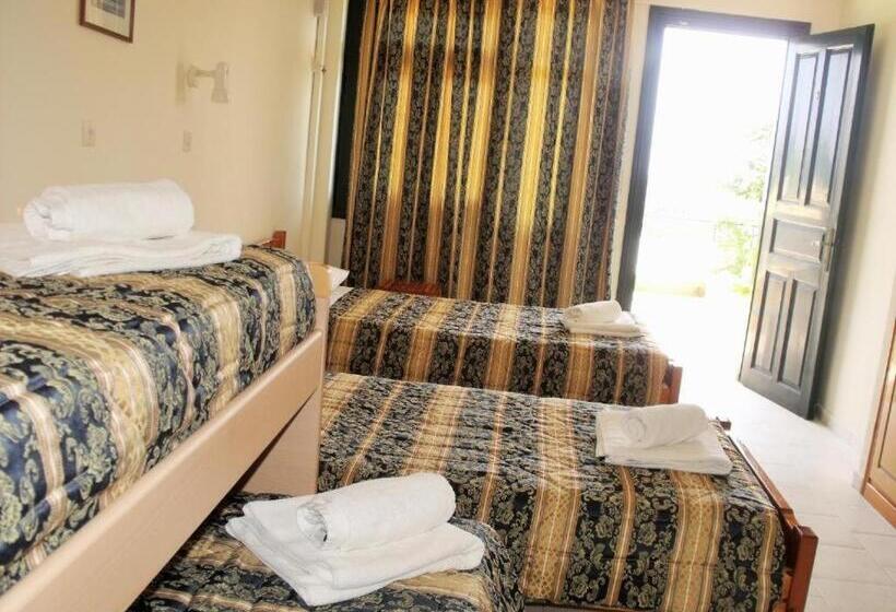 スタンダード４人部屋, Avra Sea View Paradise Pool Apartments