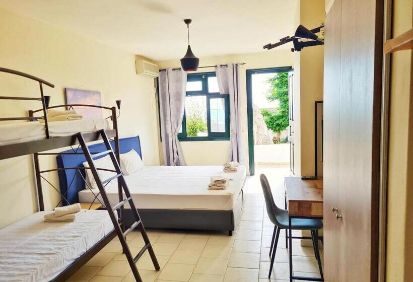 スタンダード４人部屋, Avra Sea View Paradise Pool Apartments
