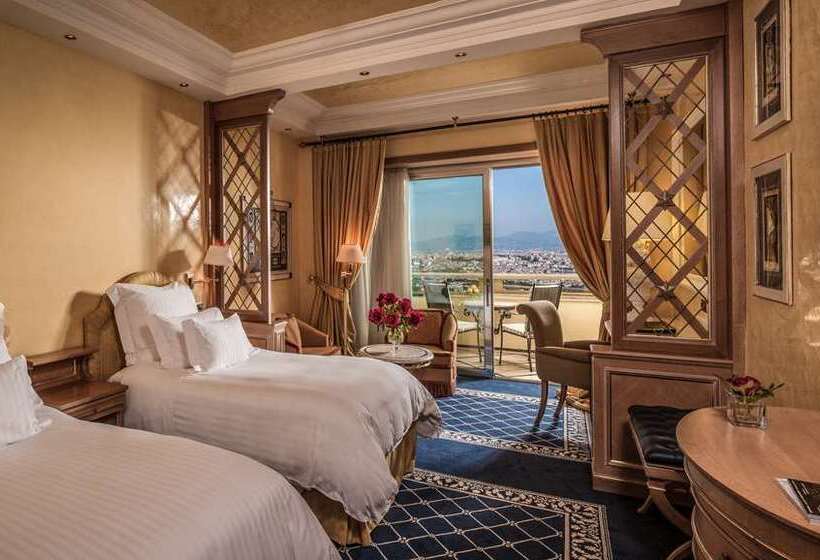 이그제큐티브 룸, Hilton Clark Sun Valley Resort